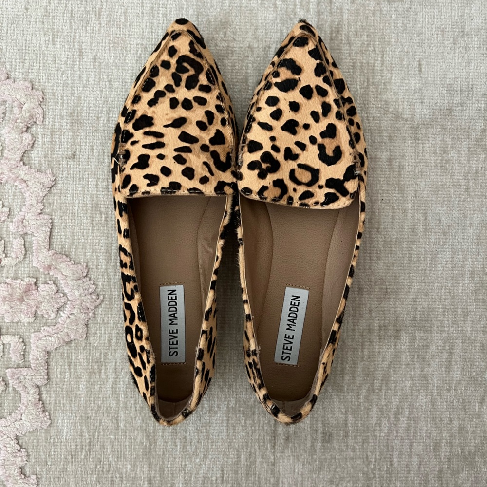 Leopard Pointed Toe Flats